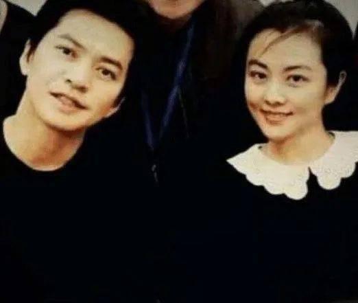 李健妻子爆料视频,夫妻甜蜜瞬间,温馨互动感动网友 第3张 李健妻子爆料视频,夫妻甜蜜瞬间,温馨互动感动网友 第3张